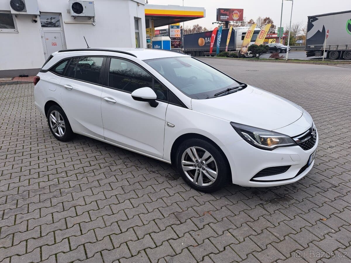 2018 Opel ASTRA - 3