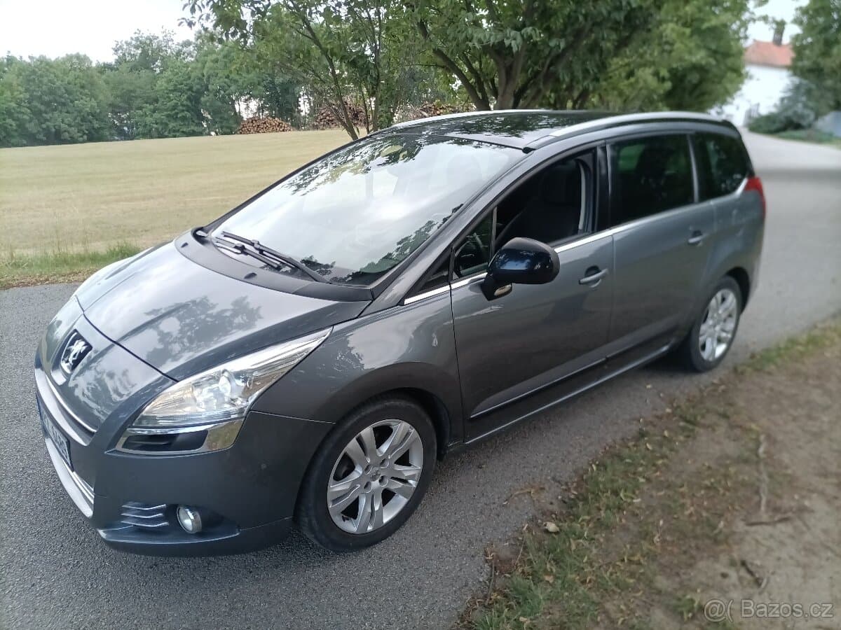 2012 Peugeot 5008 - 3