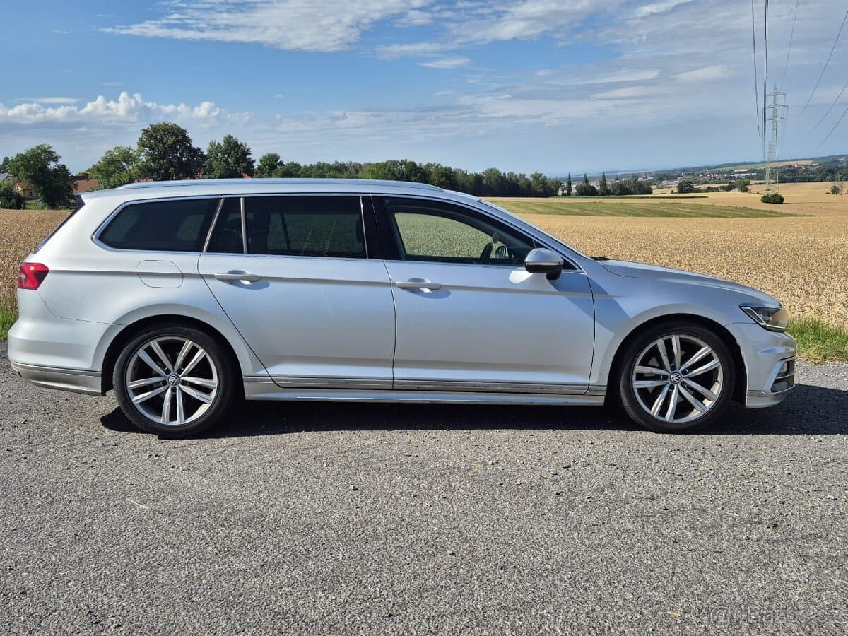 2015 Volkswagen PASSAT - 3