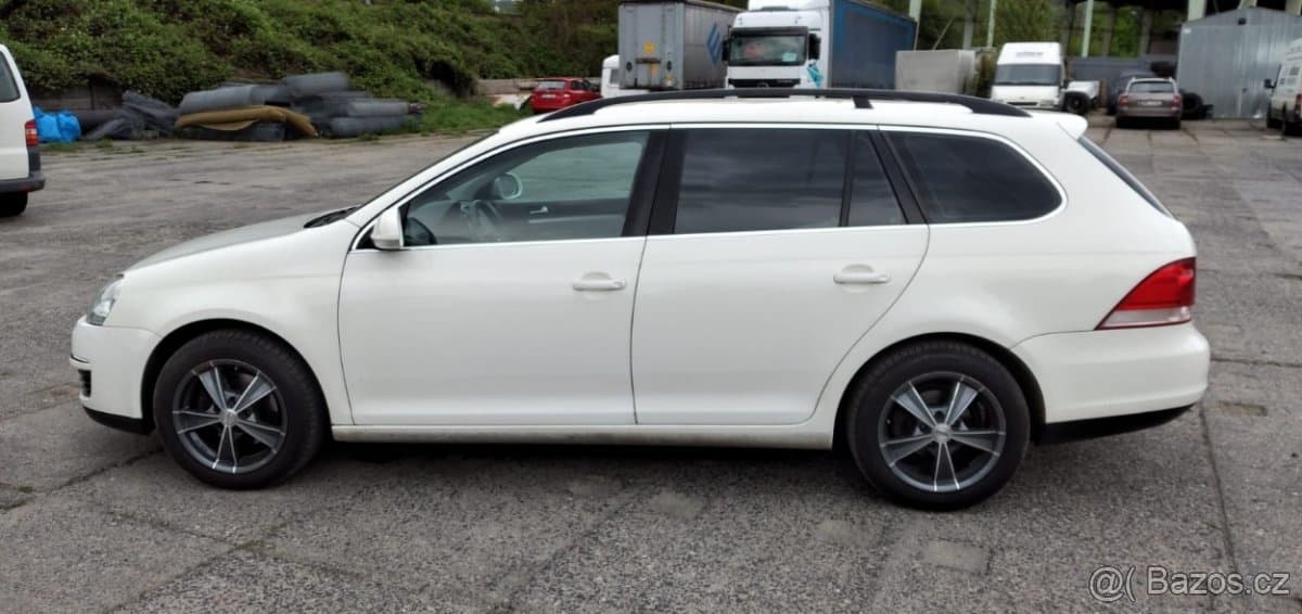 2009 Volkswagen GOLF - 3