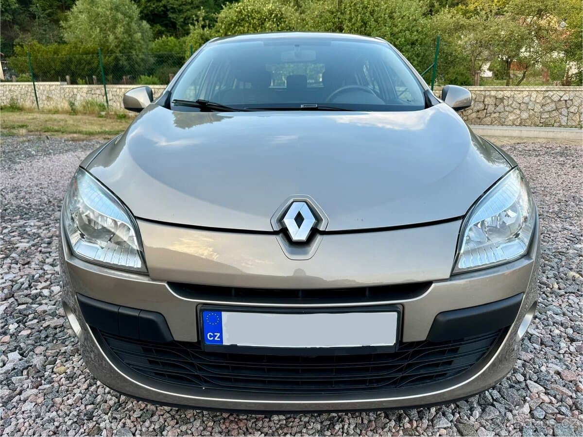 2010 Renault MEGANE - 3