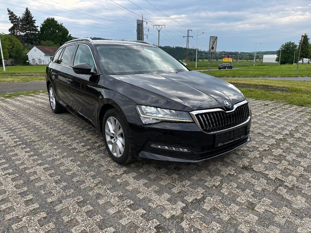 2020 Škoda SUPERB - 3
