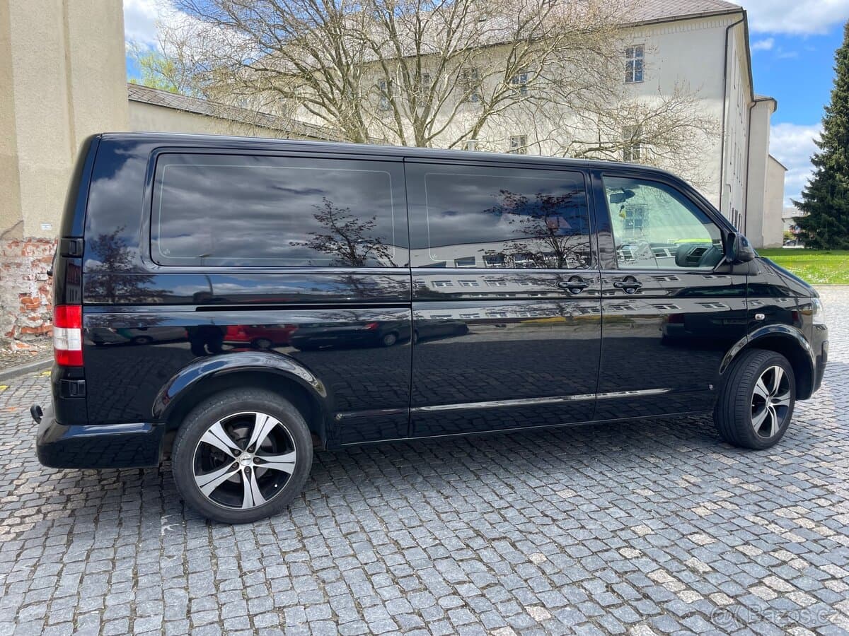 2013 Volkswagen CARAVELLE - 3