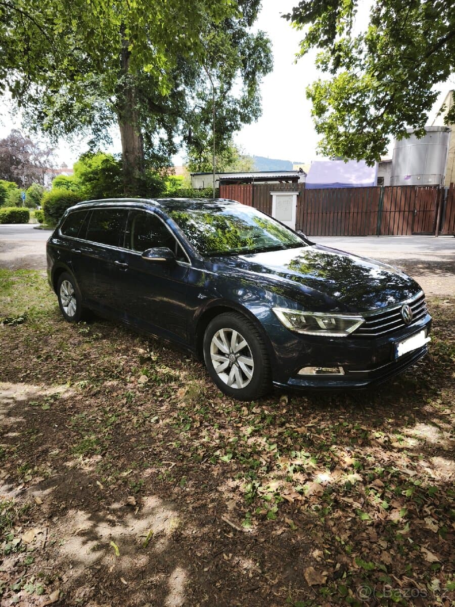 Volkswagen PASSAT - 3