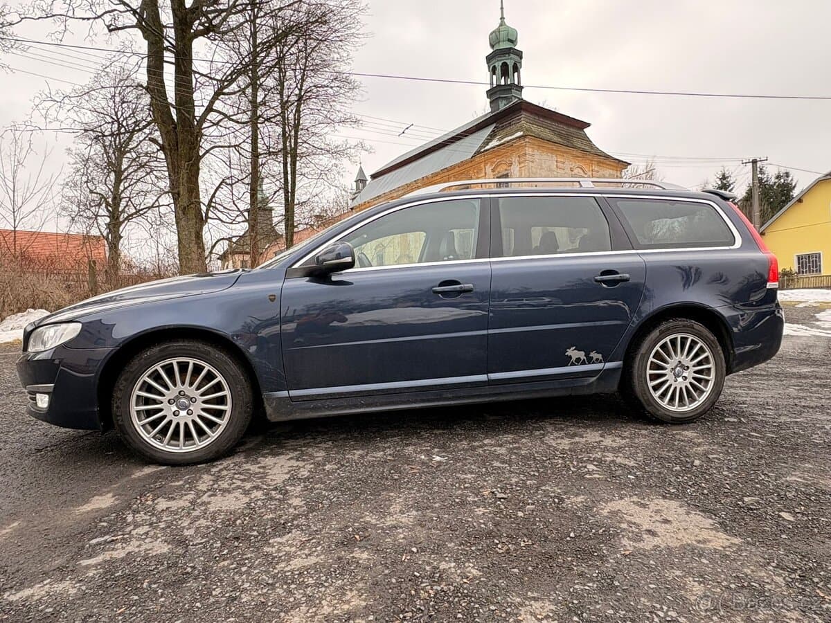 2014 Volvo V70 - 3