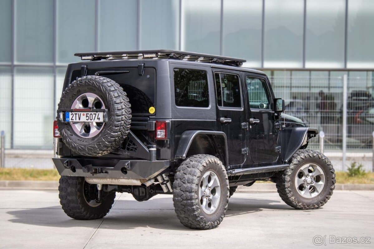 2016 Jeep WRANGLER - 3