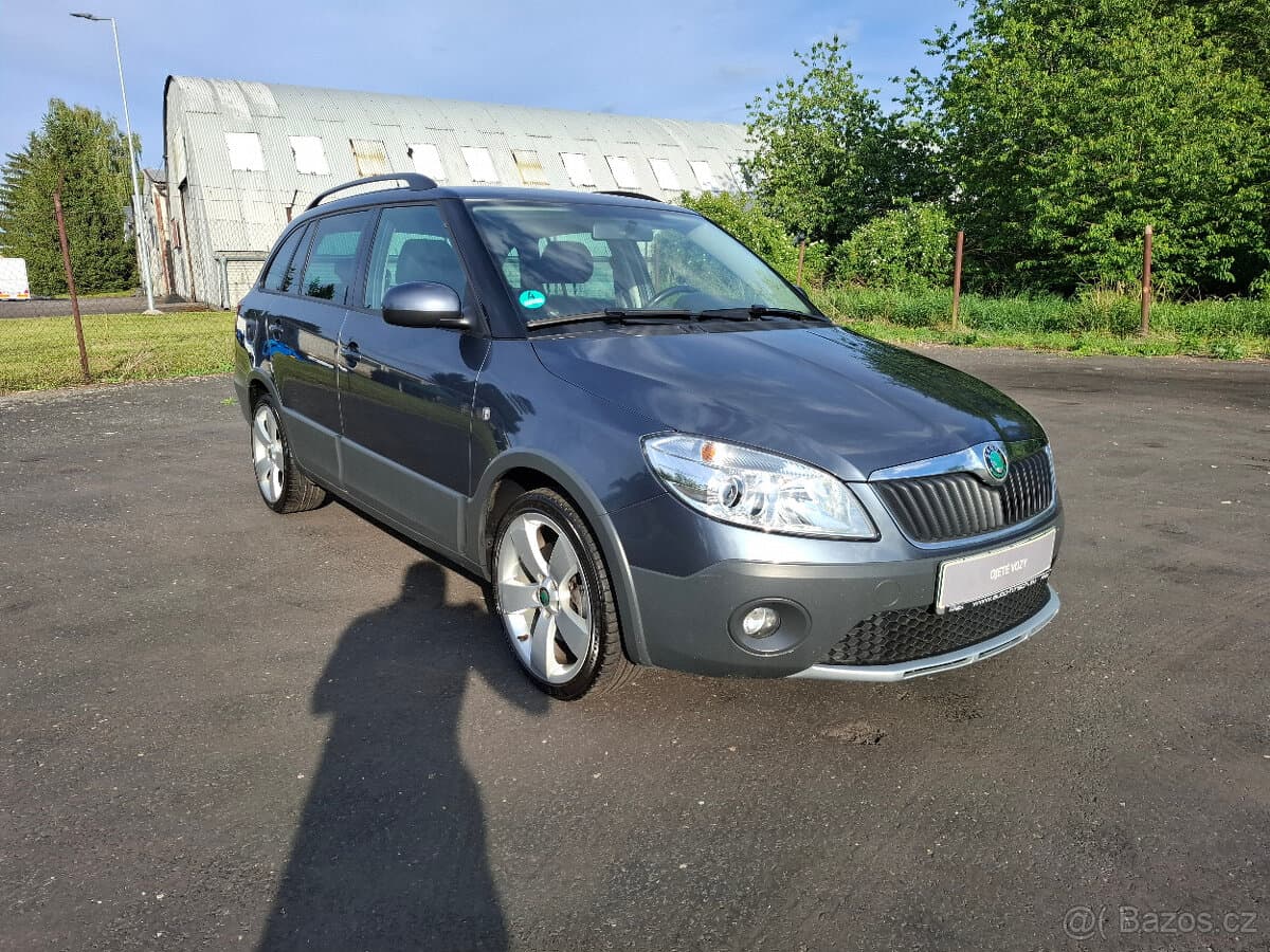 2010 Škoda FABIA - 3