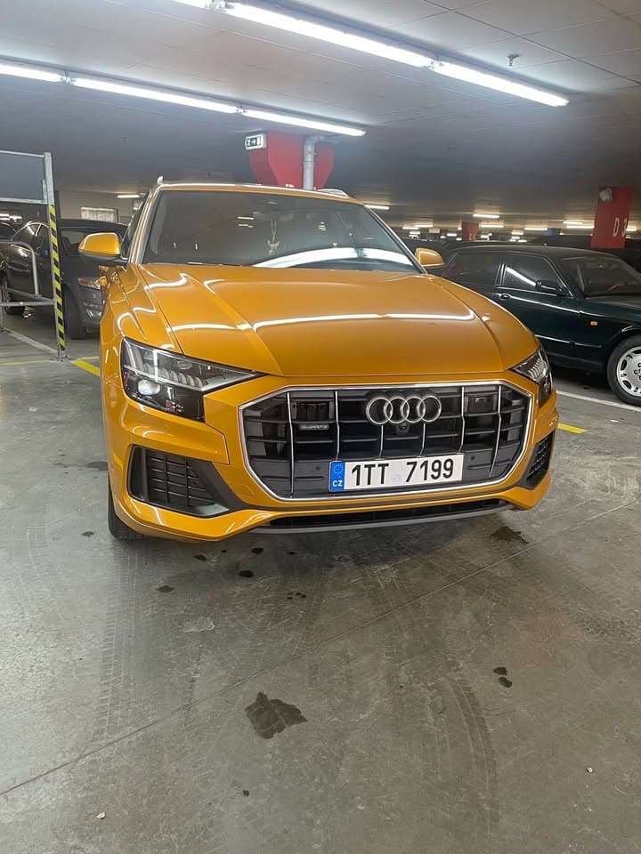 2020 Audi Q8 - 3