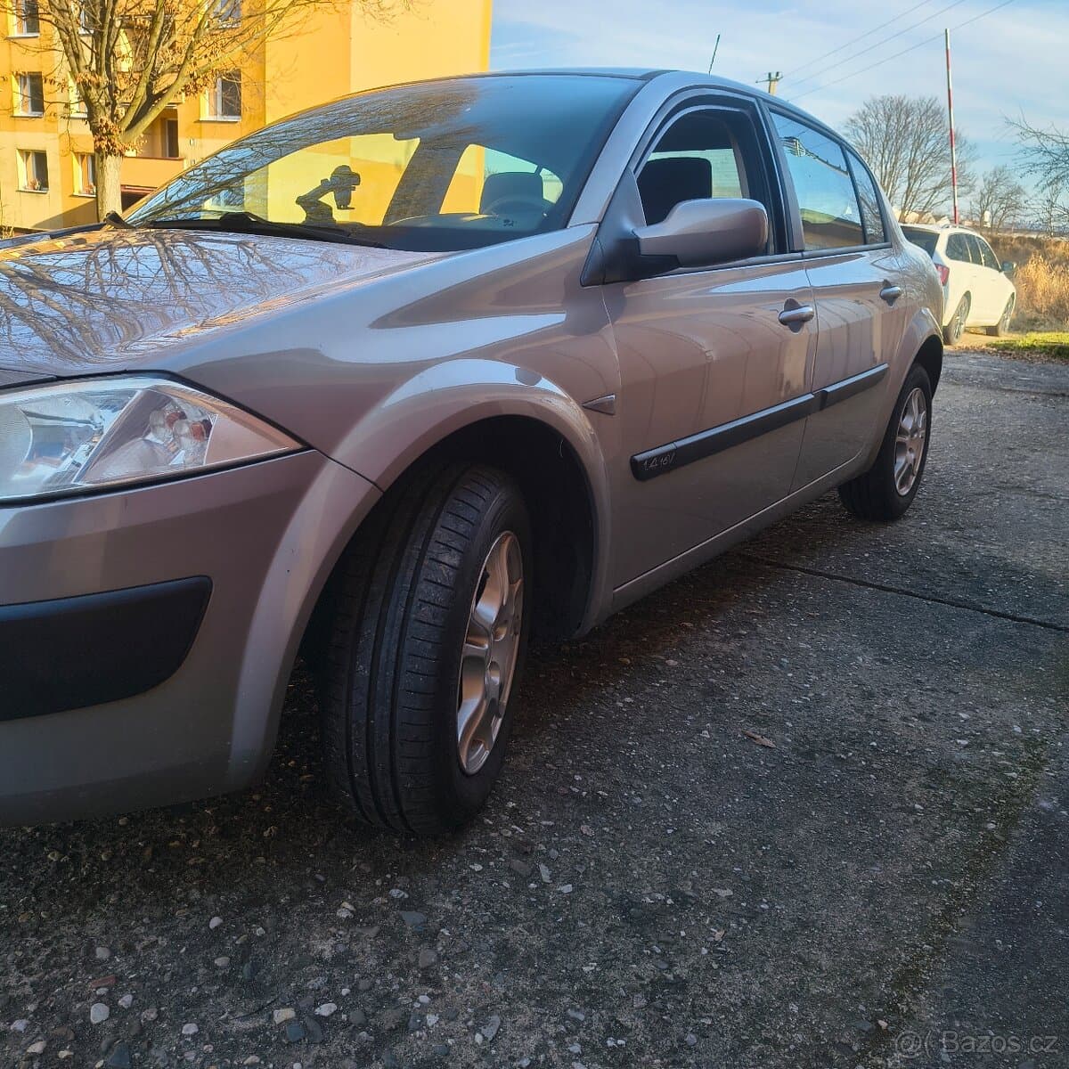 2005 Renault MEGANE - 3