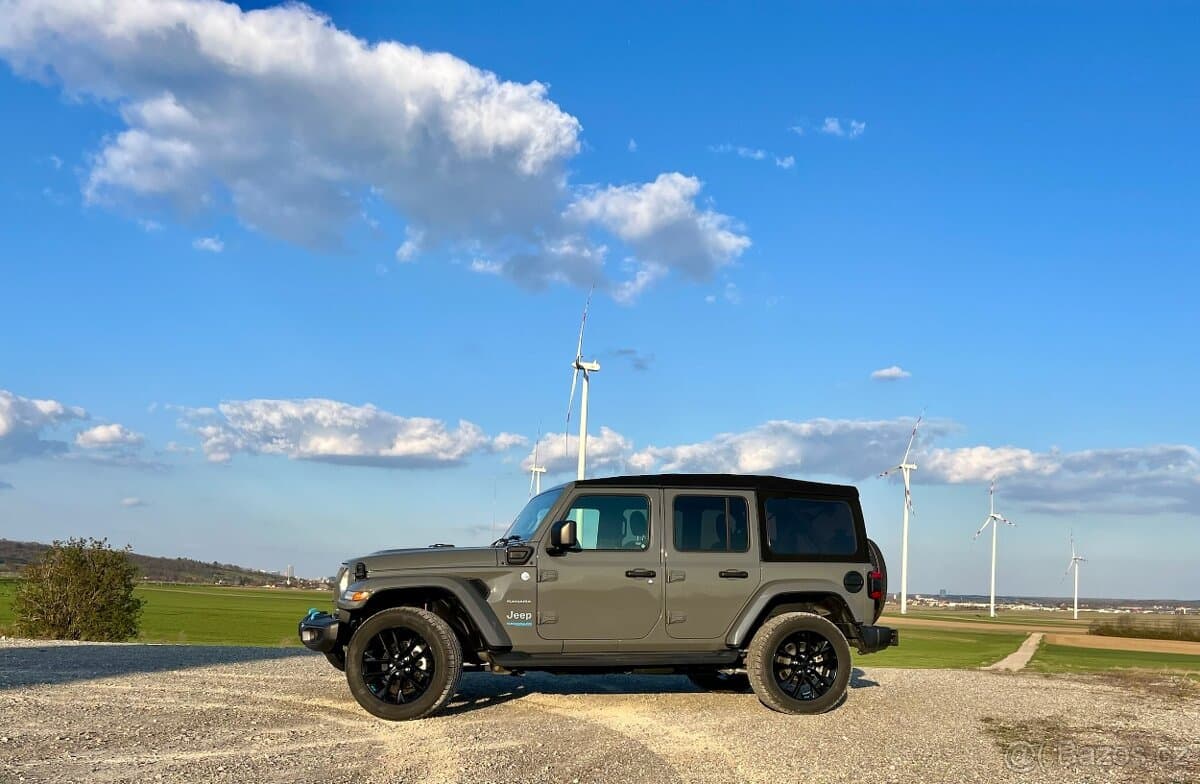2022 Jeep WRANGLER - 3