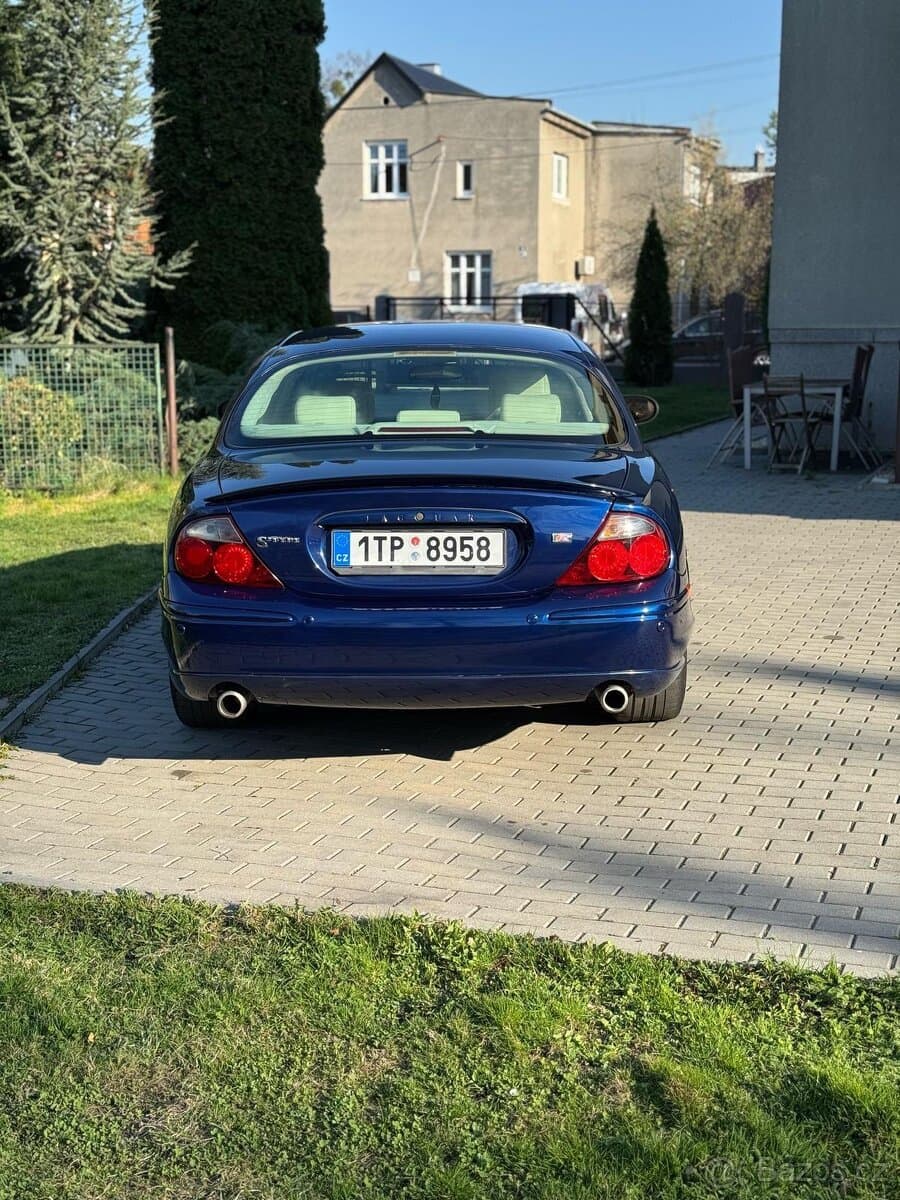 2002 Jaguar S-TYPE - 3