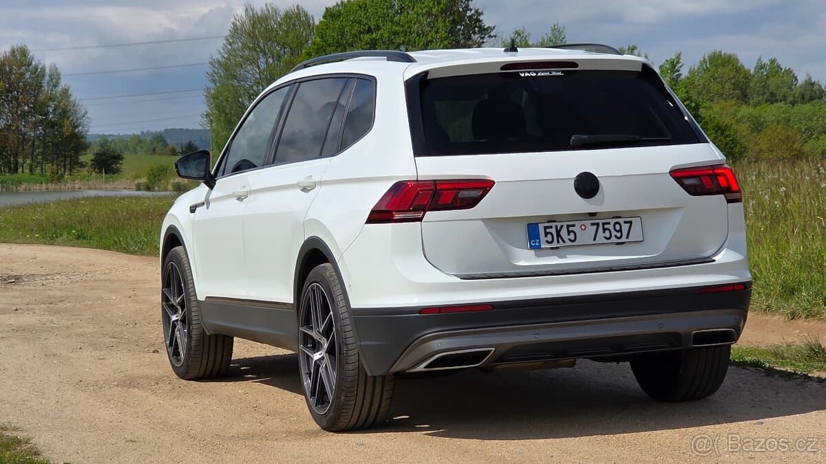 2019 Volkswagen TIGUAN - 3