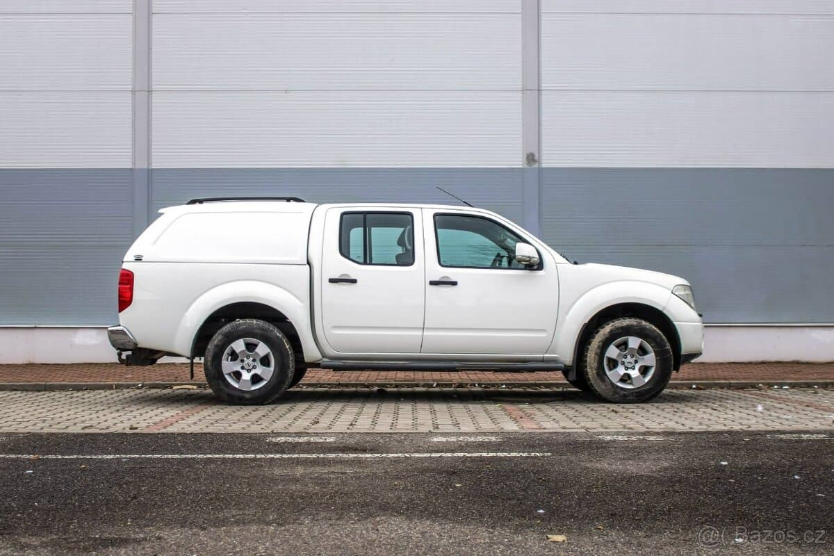 2009 Nissan NAVARA - 3