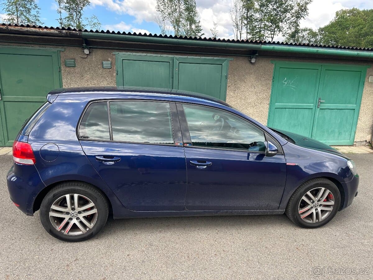2011 Volkswagen GOLF - 3