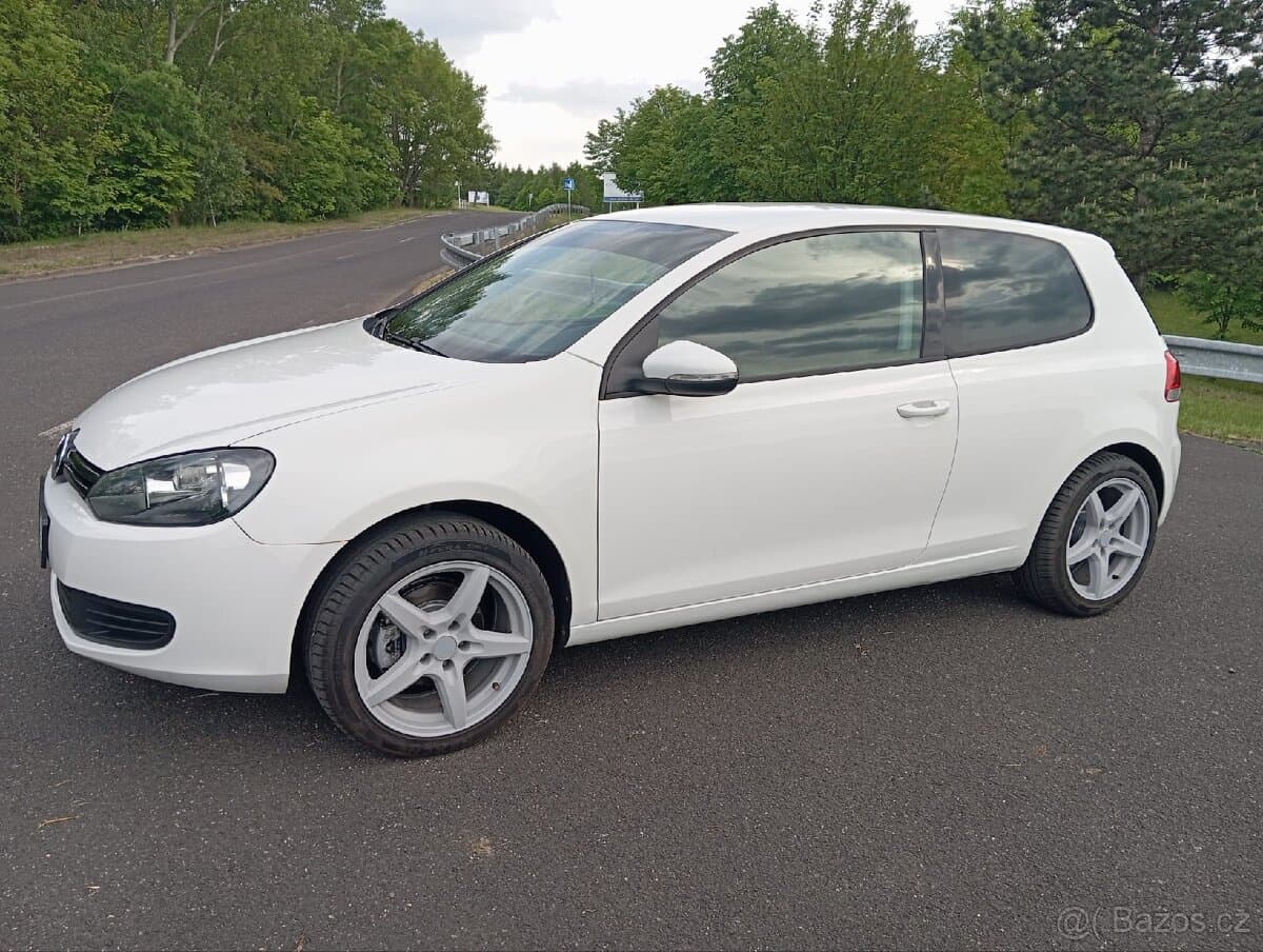 2009 Volkswagen GOLF - 3