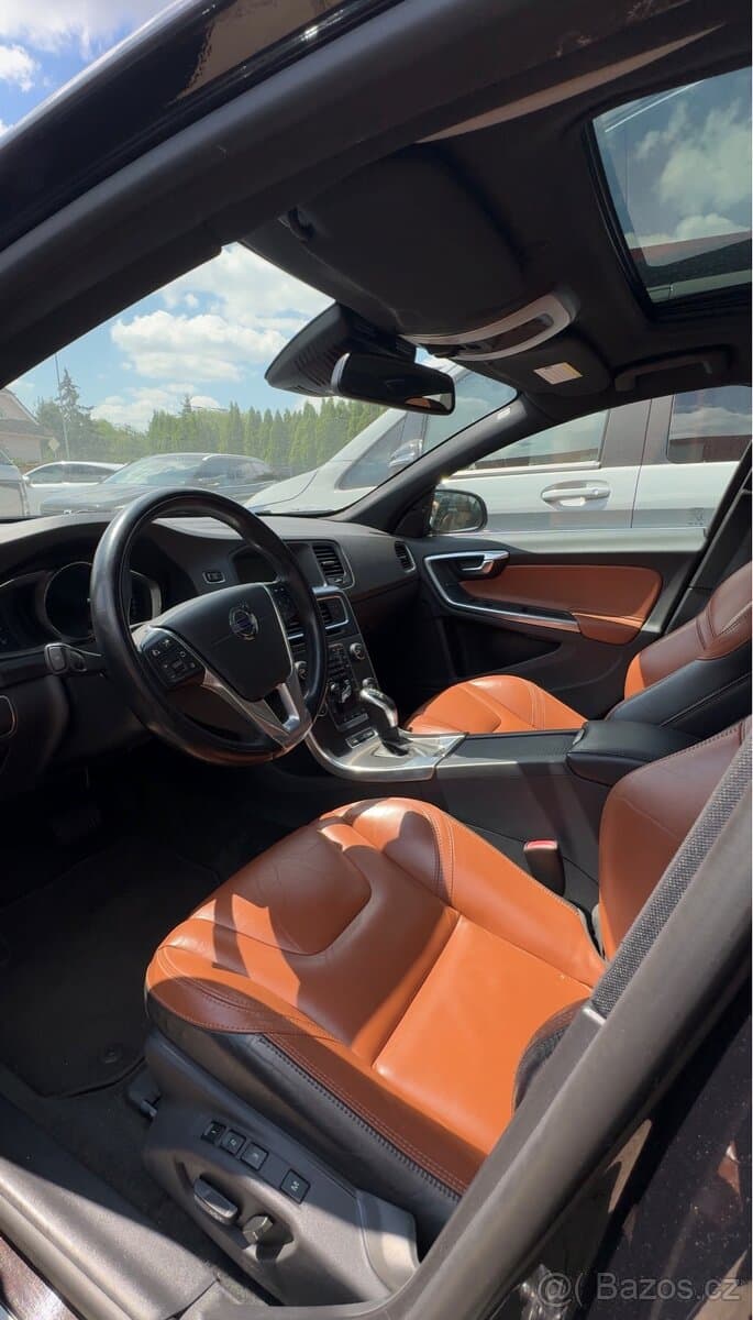2013 Volvo V60 - 3