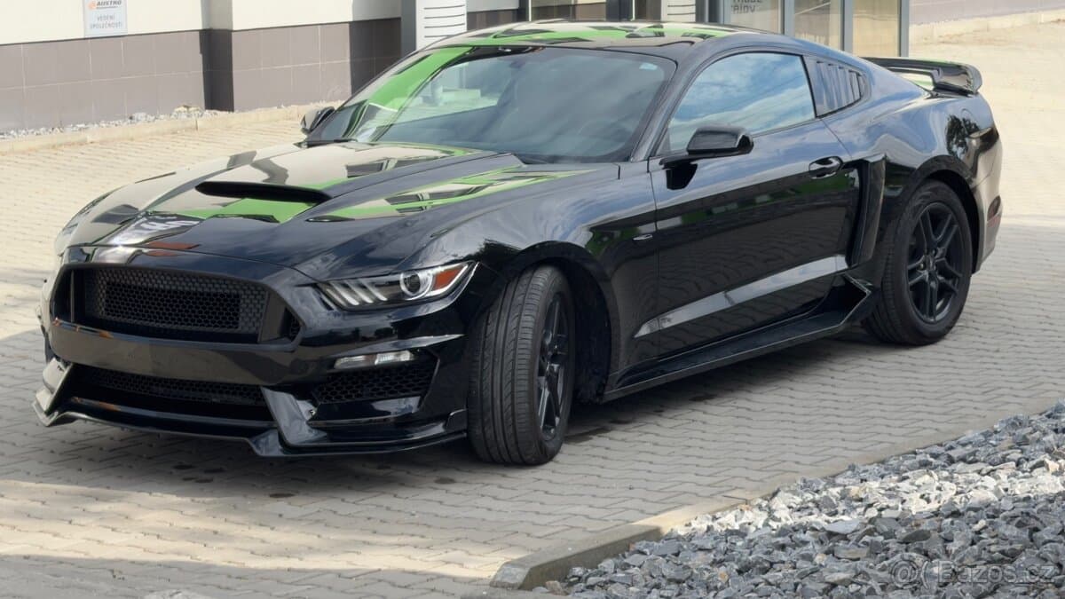 2017 Ford MUSTANG - 3