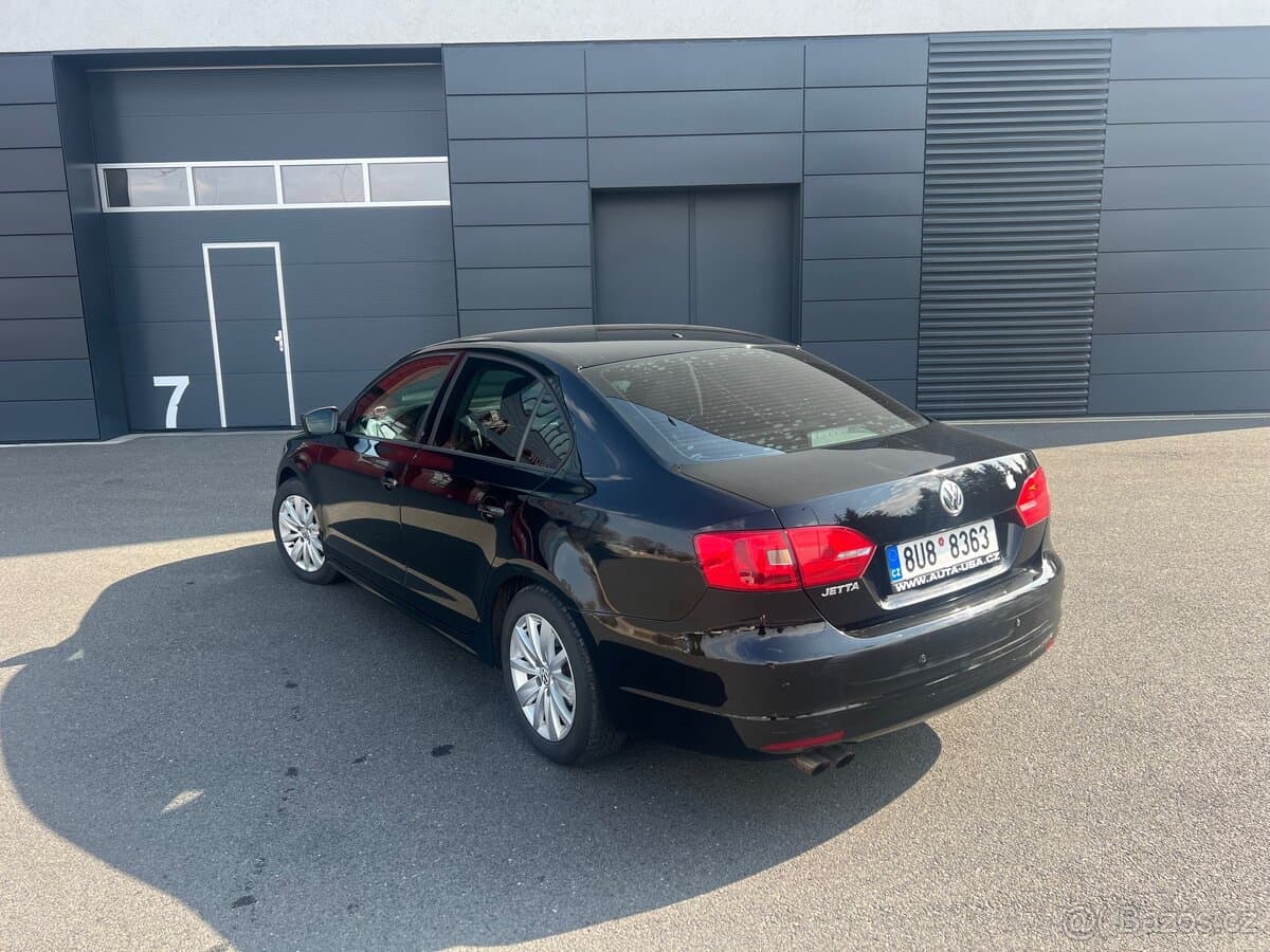 2013 Volkswagen JETTA - 3