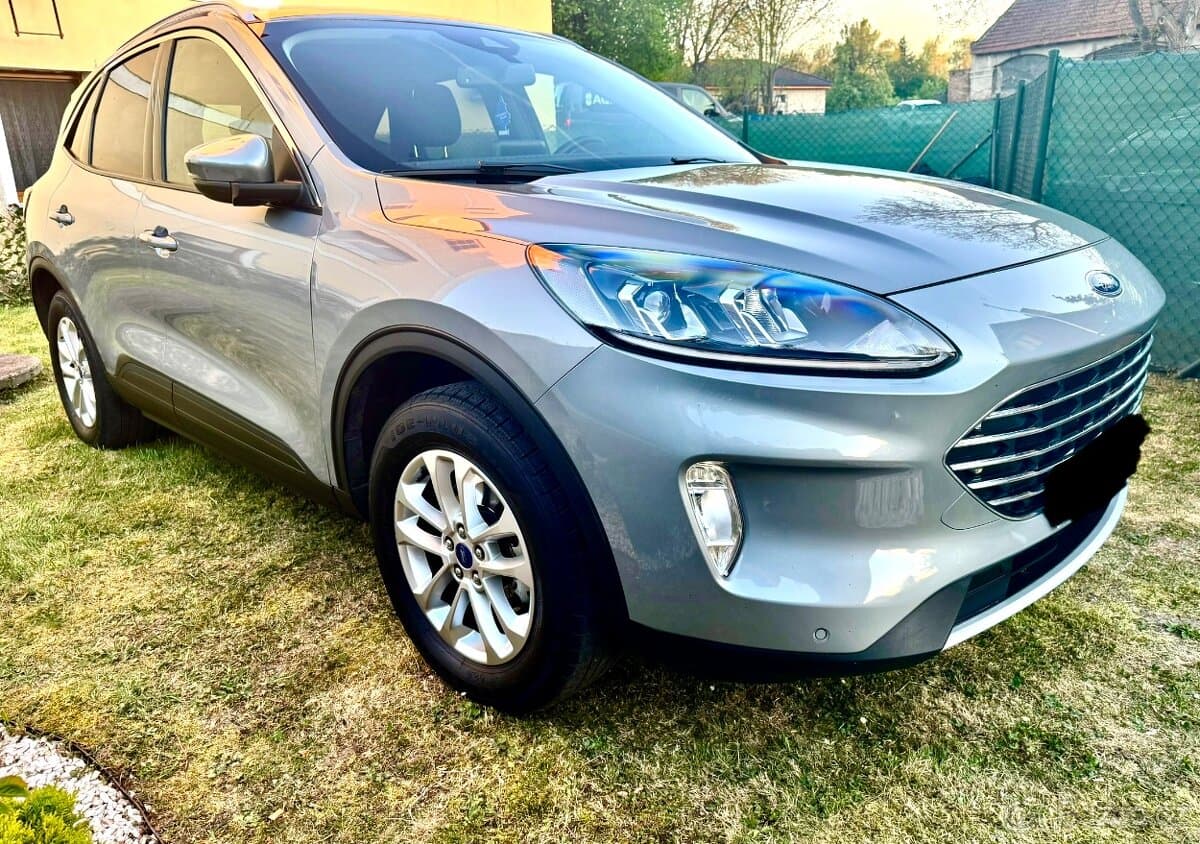 2023 Ford KUGA - 3