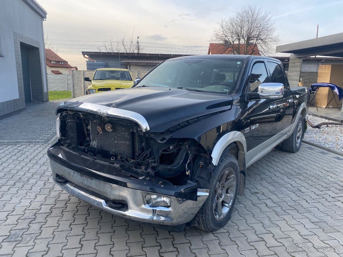 Dodge RAM - 3