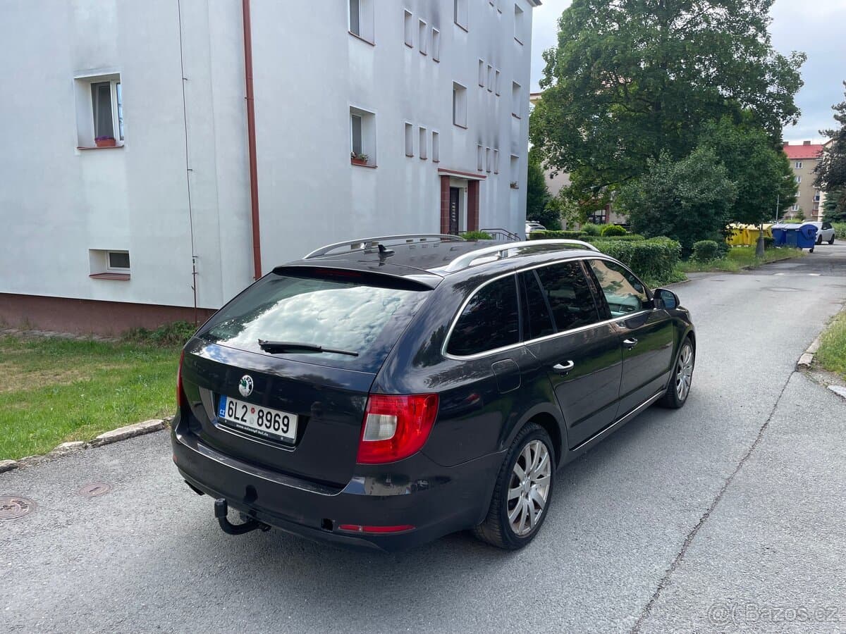 2011 Škoda SUPERB - 3