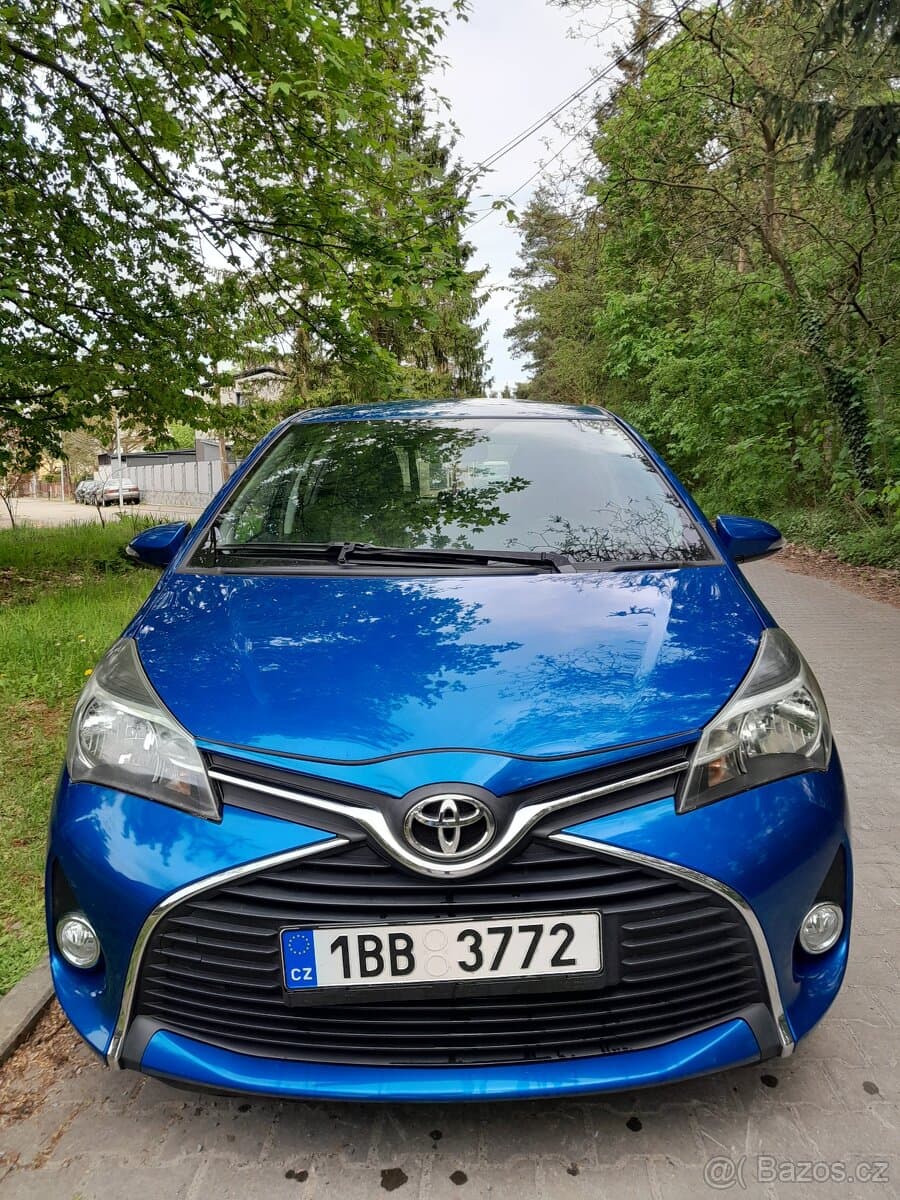 2016 Toyota YARIS - 3