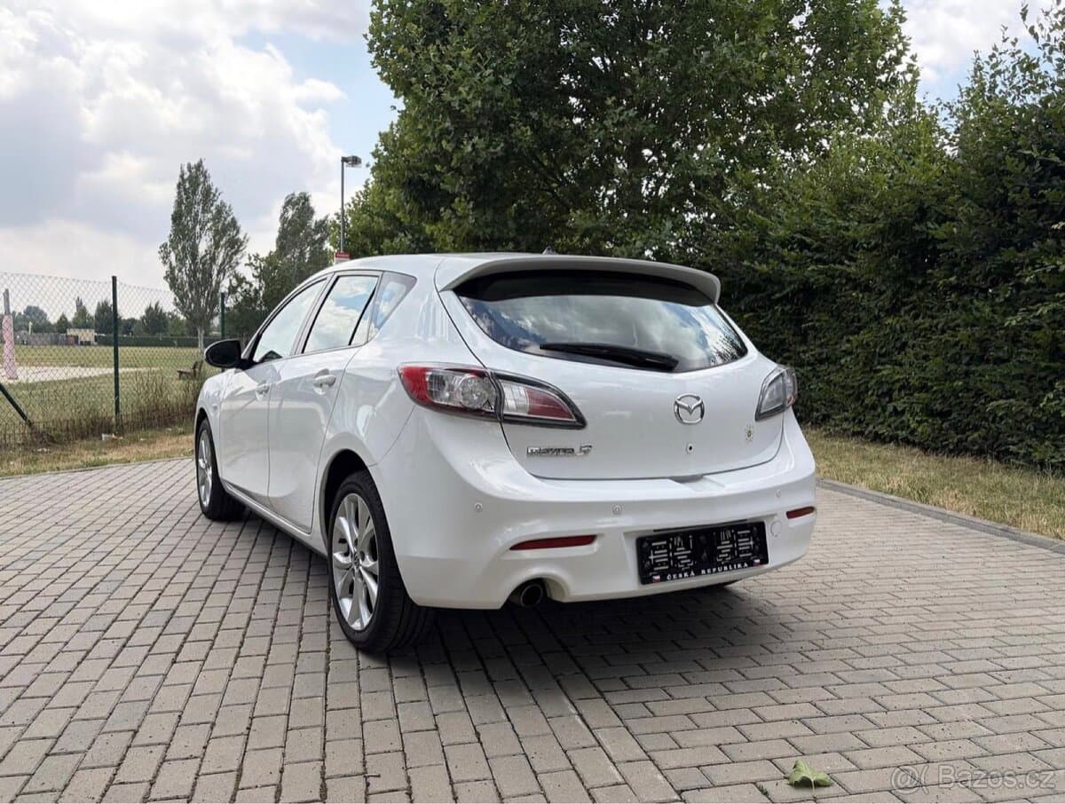2010 Mazda 3 - 3