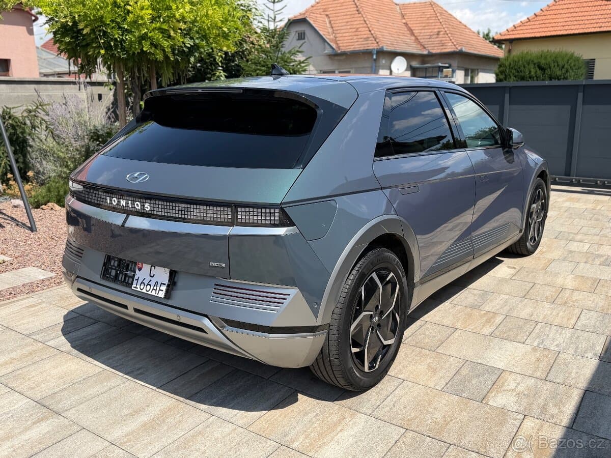 2023 Hyundai IONIQ 5 - 3