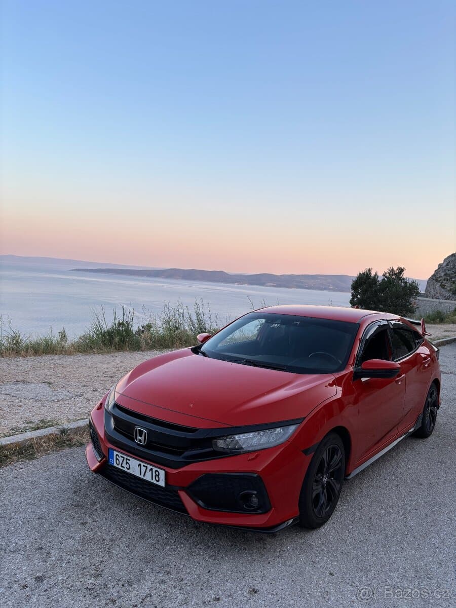 2019 Honda CIVIC - 3