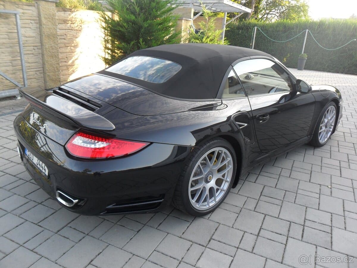 2012 Porsche 911 - 3