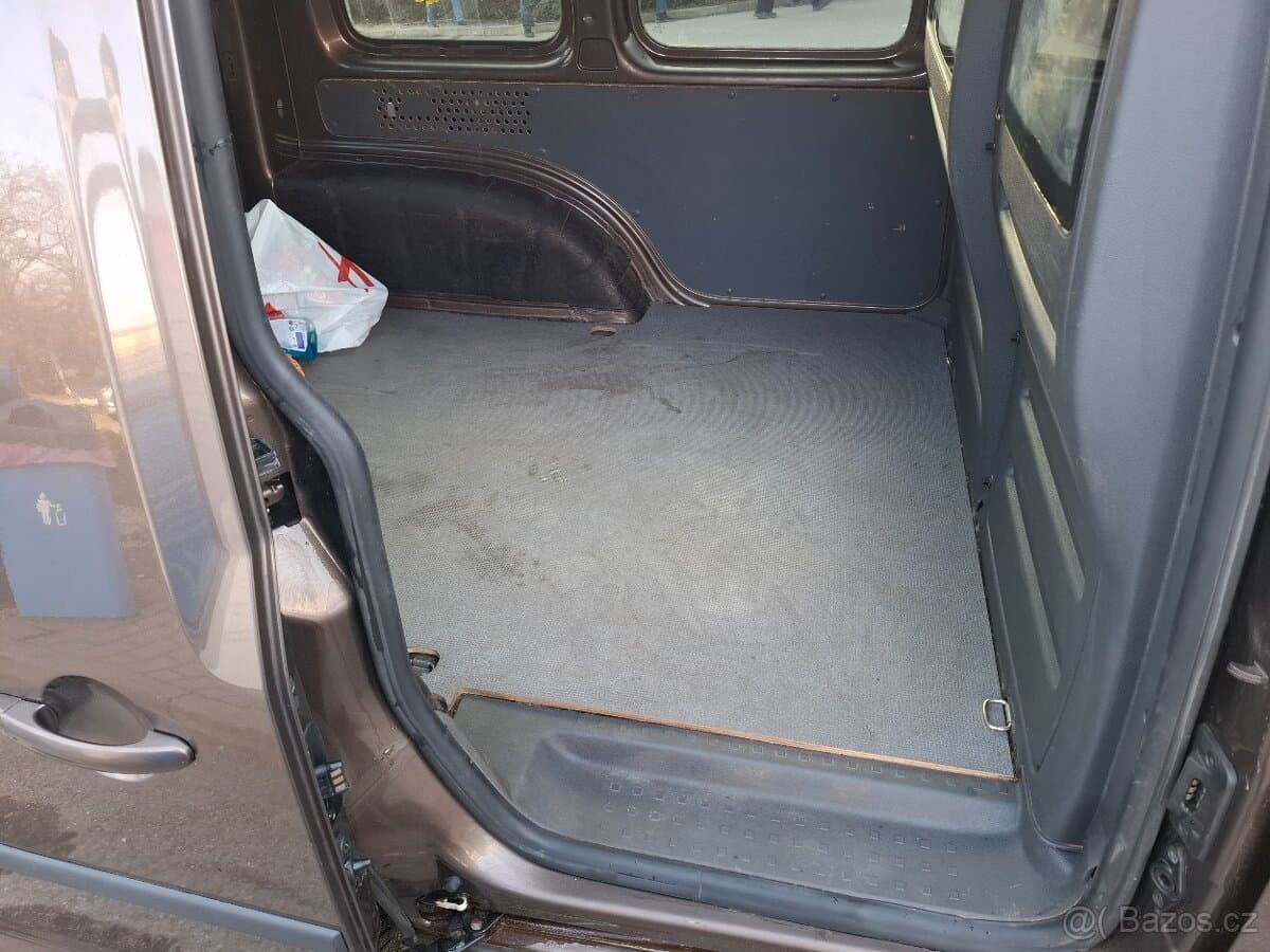 2011 Volkswagen CADDY - 3