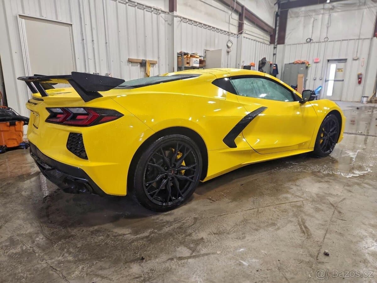 2025 Chevrolet CORVETTE - 3