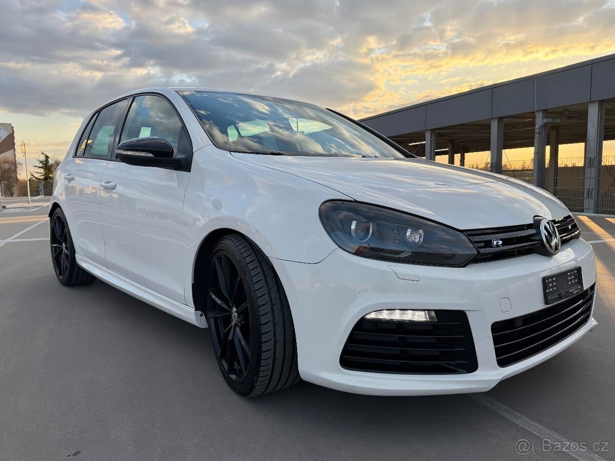 2011 Volkswagen GOLF - 3
