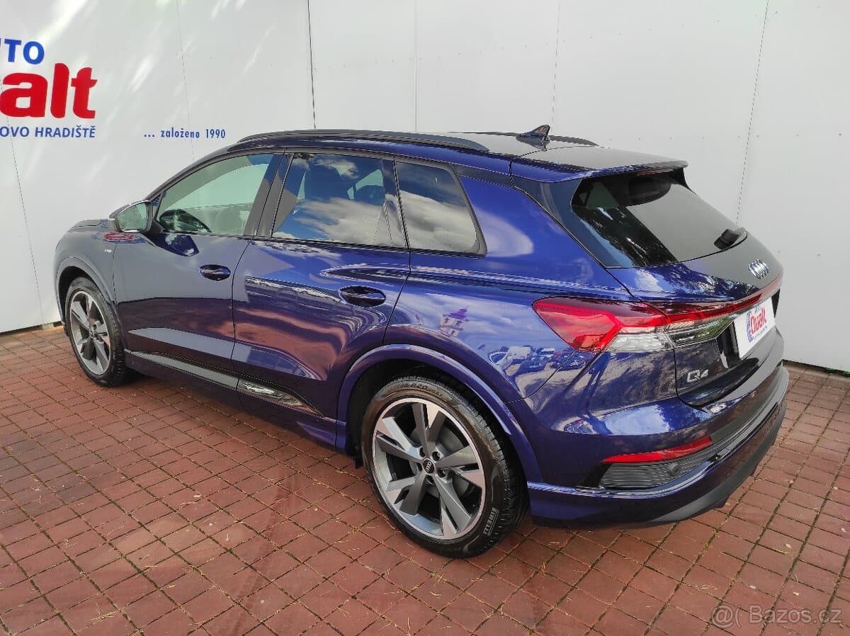 2022 Audi Q4 - 3