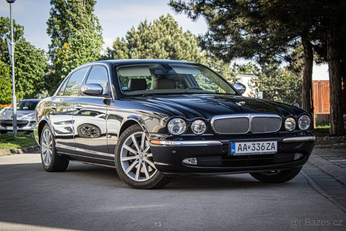 2007 Jaguar XJ - 3