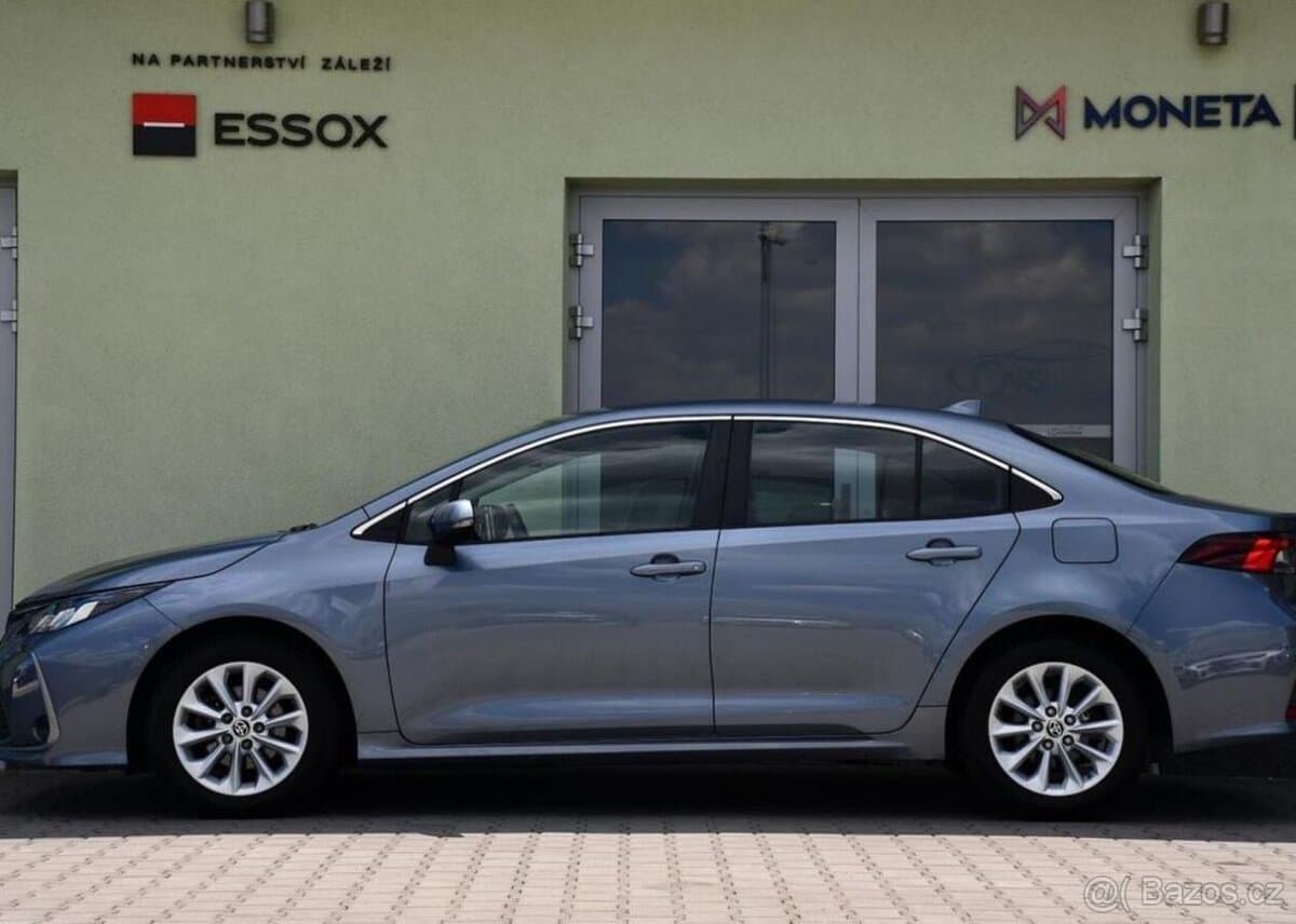 2022 Toyota COROLLA - 3