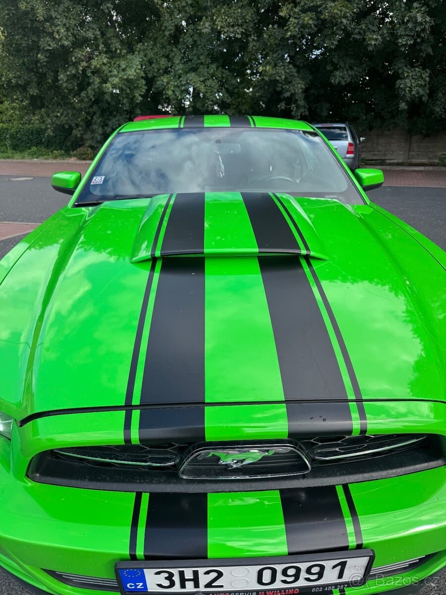 2014 Ford MUSTANG - 3