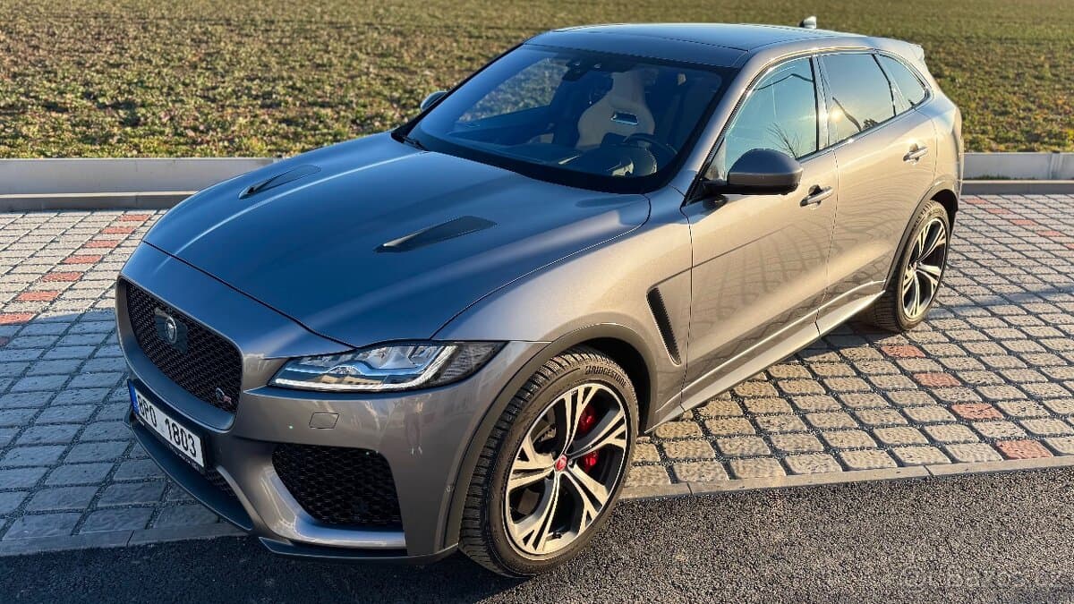 2020 Jaguar F-PACE - 3