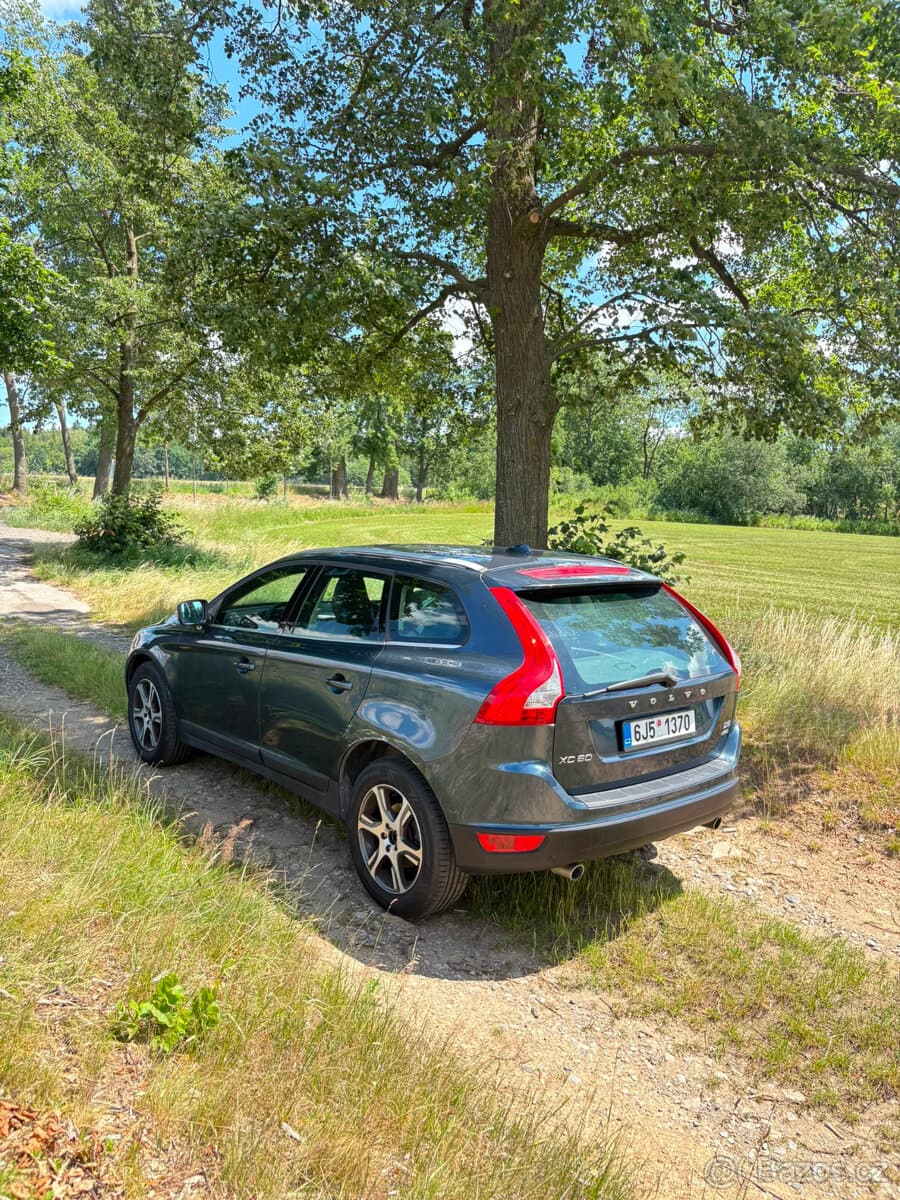 2011 Volvo XC60 - 3