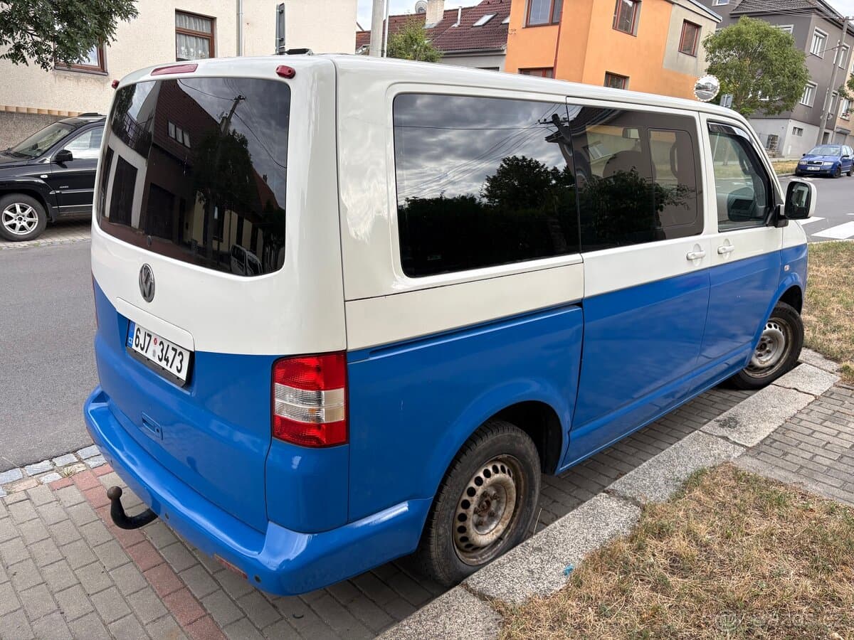 2009 Volkswagen CARAVELLE - 3