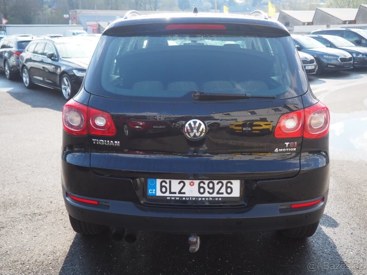 2010 Volkswagen TIGUAN - 3