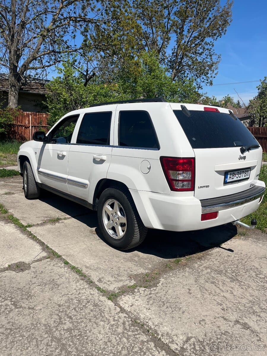 Jeep CHEROKEE - 3