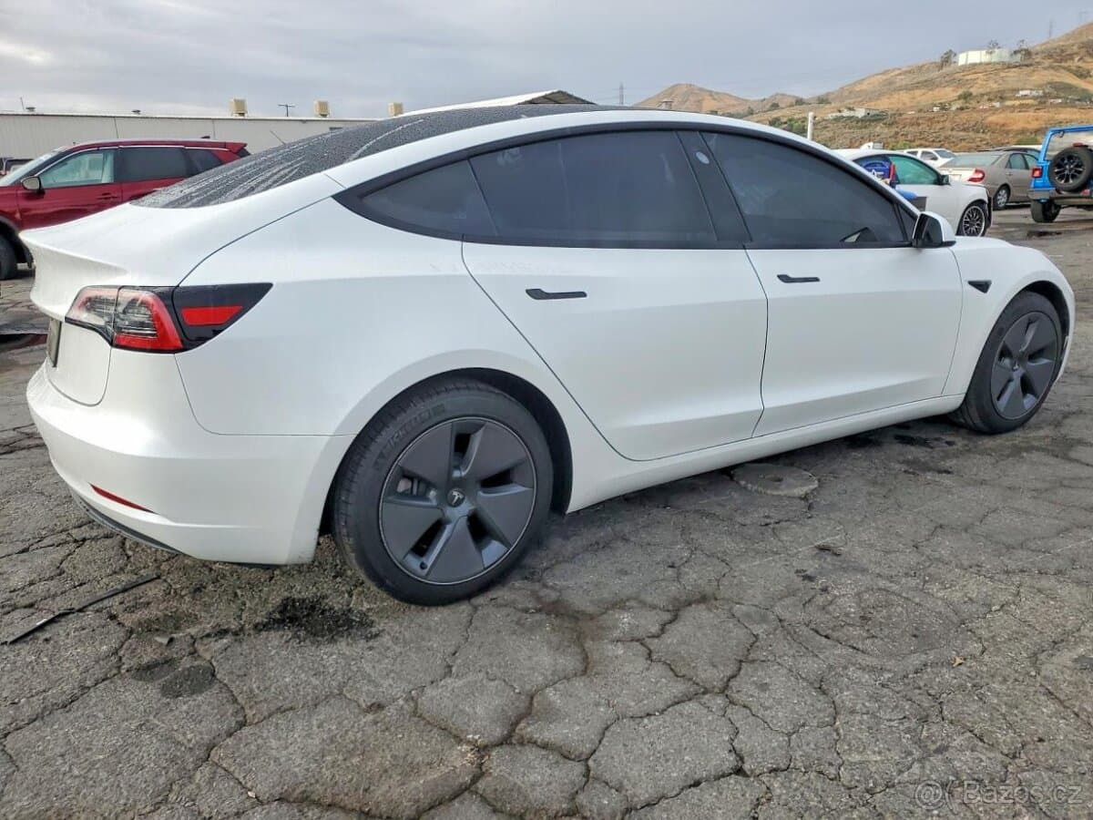2023 Tesla MODEL 3 - 3