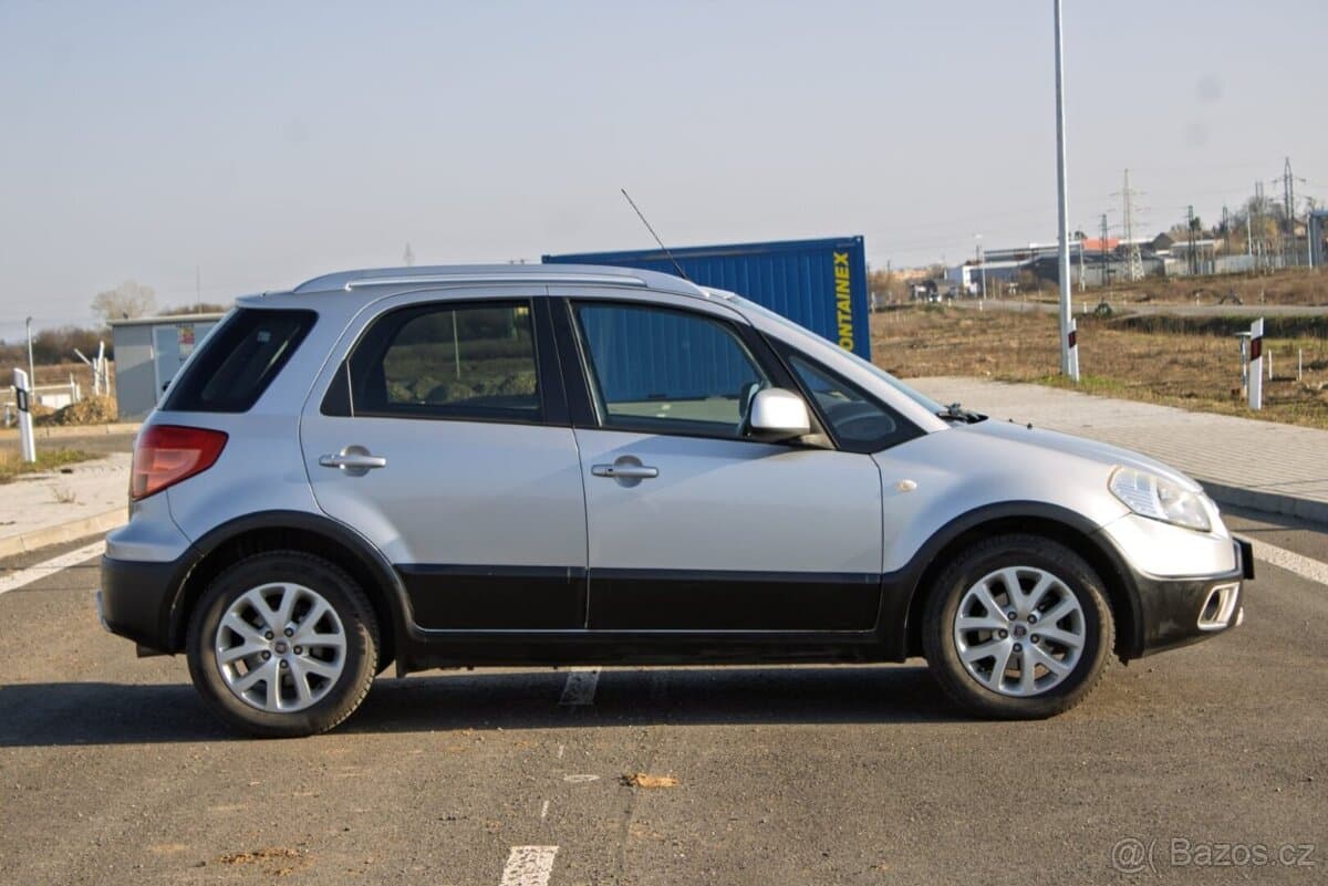 2011 Fiat SEDICI - 3