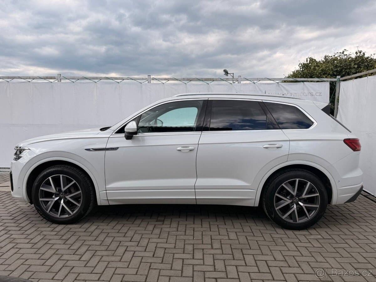 2020 Volkswagen TOUAREG - 3