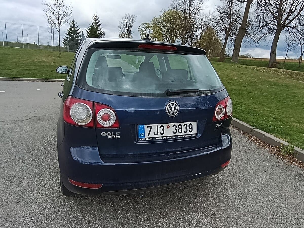 2011 Volkswagen GOLF - 3