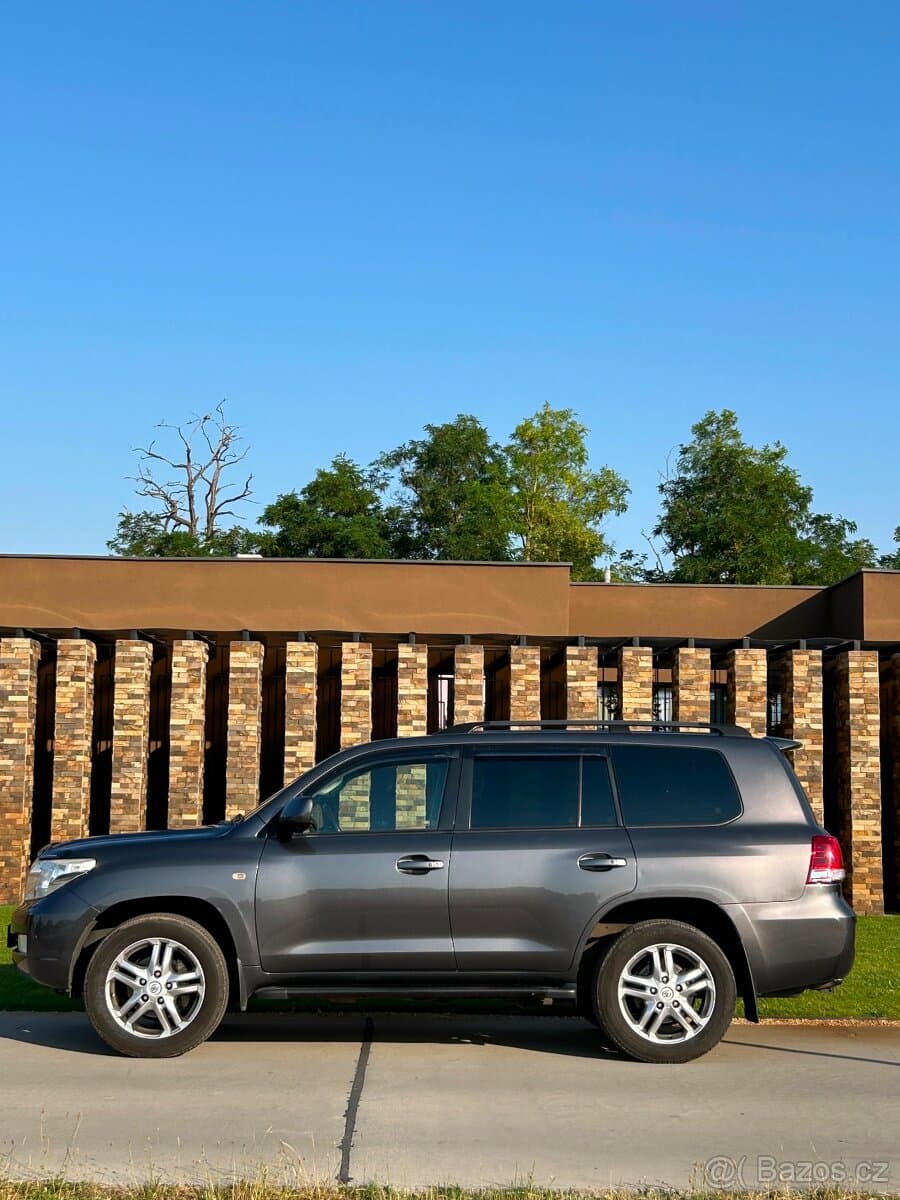 2009 Toyota LAND CRUISER - 3