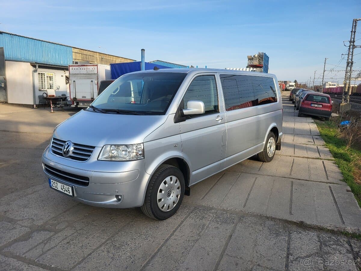 Volkswagen CARAVELLE - 3