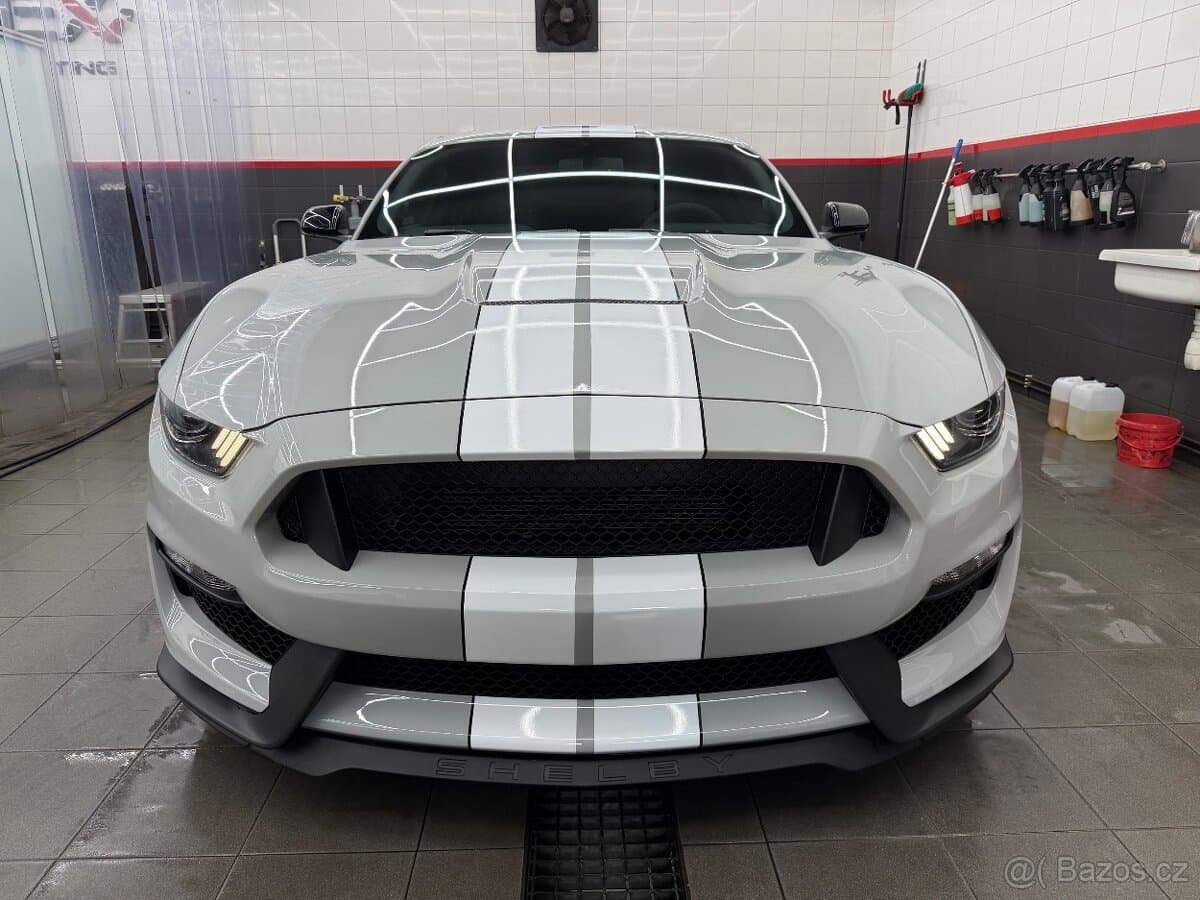 2017 Ford MUSTANG - 3