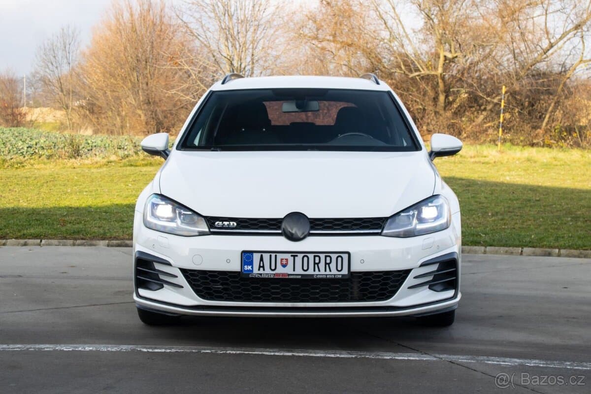 2017 Volkswagen GOLF - 3